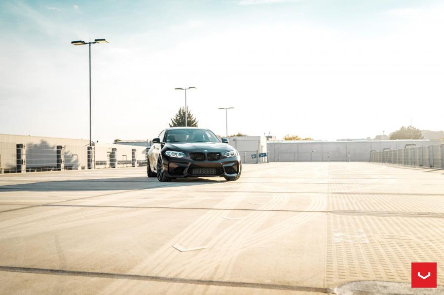  BMW M2 Coupe on Vossen Wheels (VFS-10) 2018 года  (фото 5 из 44)